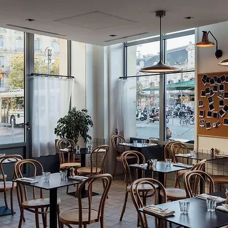 Mercure Centre Gare Atlantic Hotel 4*